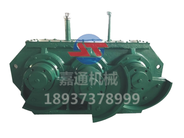 三軸強（qiáng）製同步稀油激（jī）振器