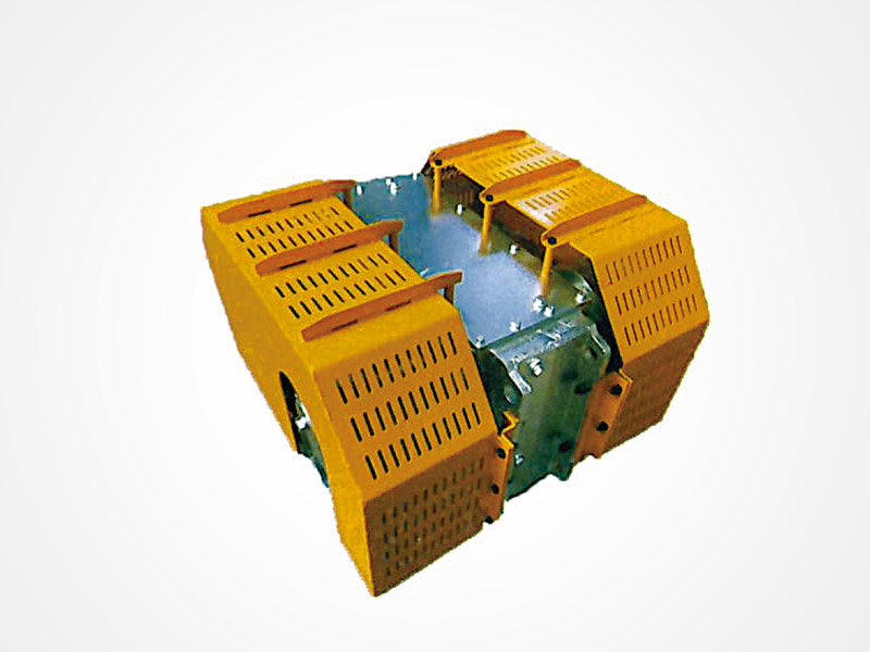 座式強製（zhì）同步稀油激振器